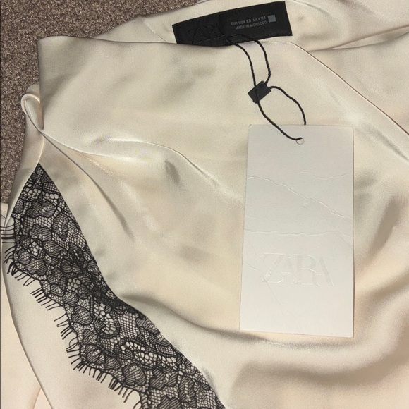 Zara NWT satin effect lace midi skirt cream black 3530/896 - Picture 9 of 9